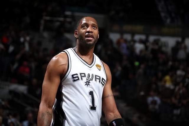 19岁弗拉格在NBA创造历史，独行侠逆转热火迎来胜利
